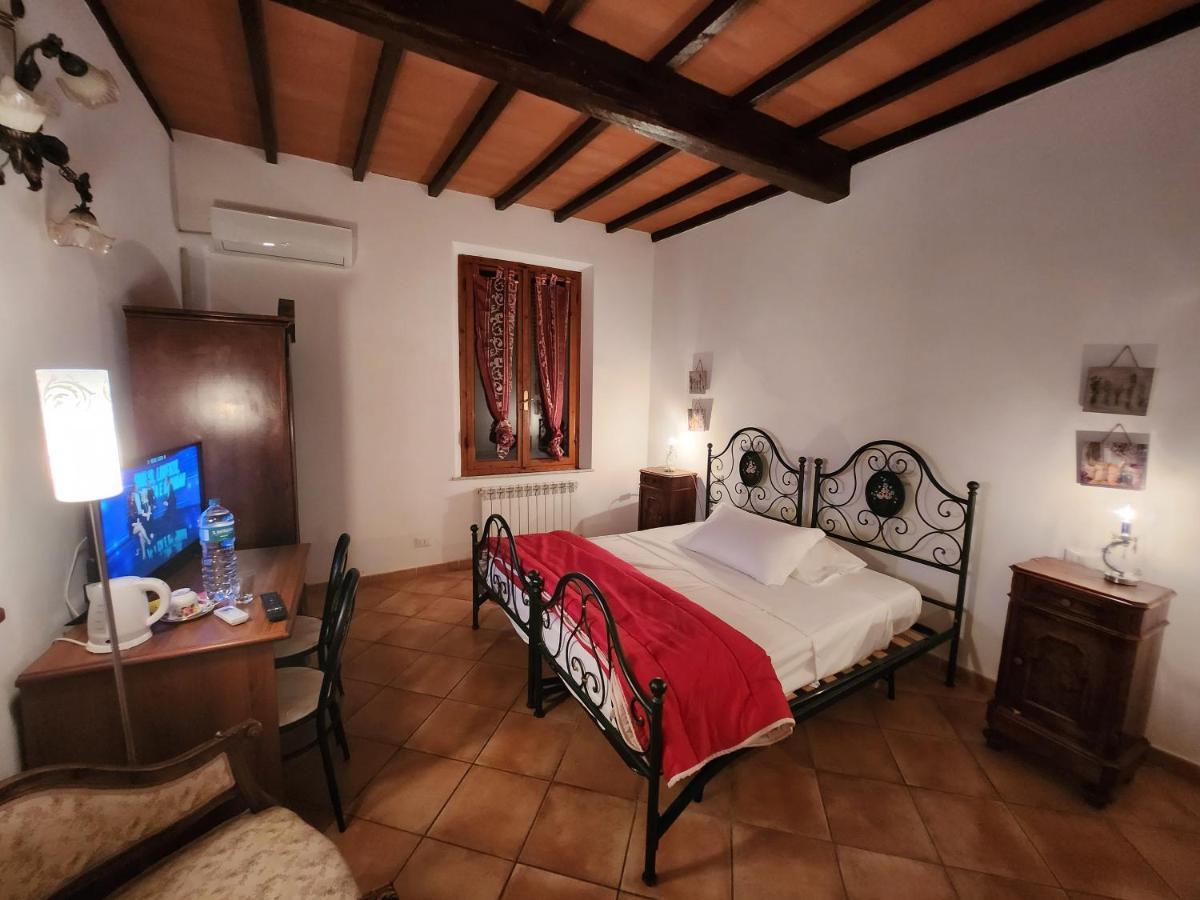 Отель Casa Cecchi Сиена Экстерьер фото