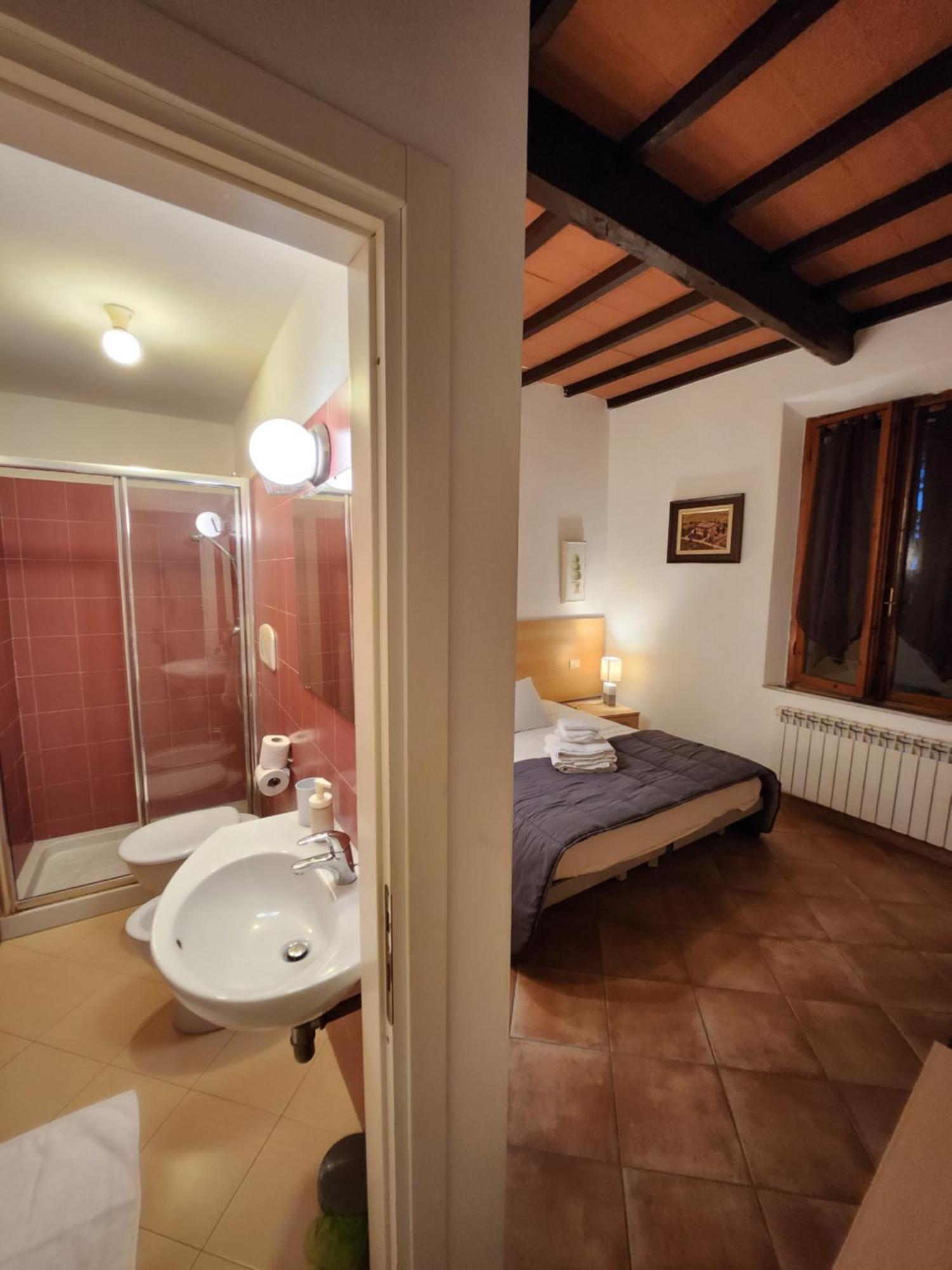 Отель Casa Cecchi Сиена Экстерьер фото